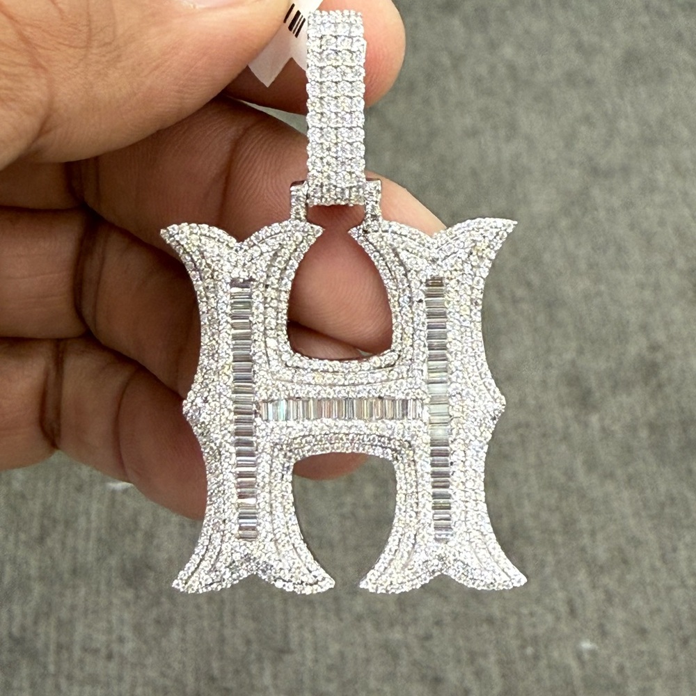 925 Sterling Silver moissanite diamond later H pendant